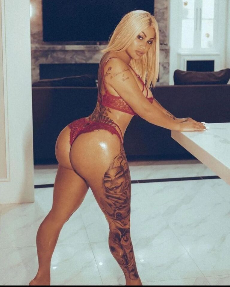 A Taste of Honey with Honey Martinez images by @thisiseames