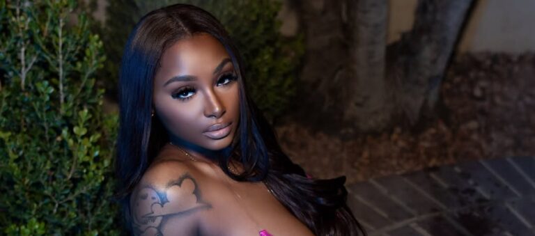 Midnight Poolside Glow: Riah Ameyel Turns Up the Heat in Poolside Shoot with @j_alexphotos